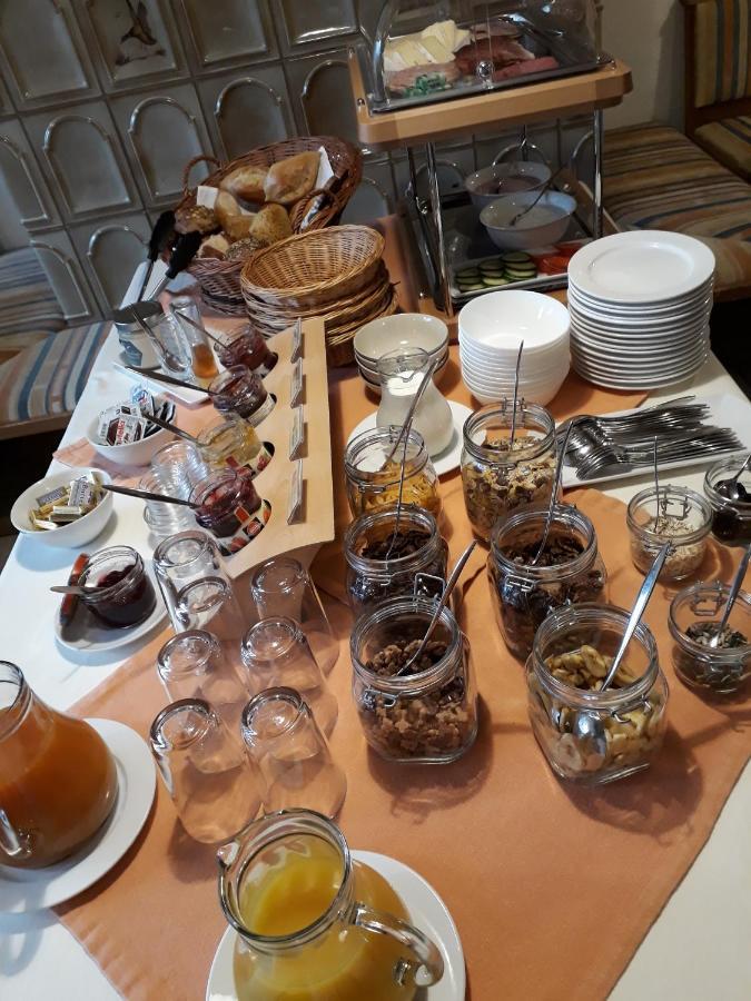 Gasthof Zur Behringersmuhle Hotell Goessweinstein Exteriör bild